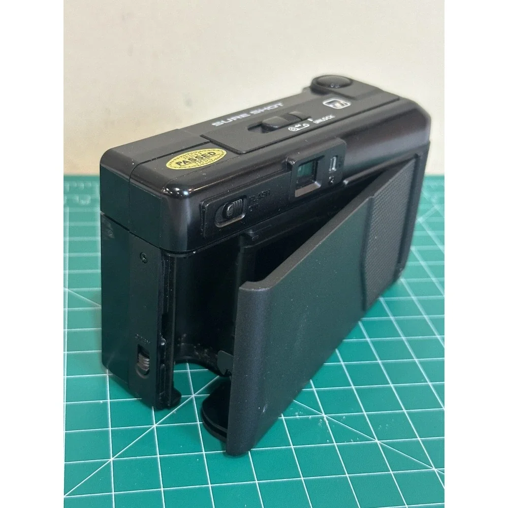Canon Auto Focus Sure Shot Camera (‎ Not tested & Back Does Not Shut)